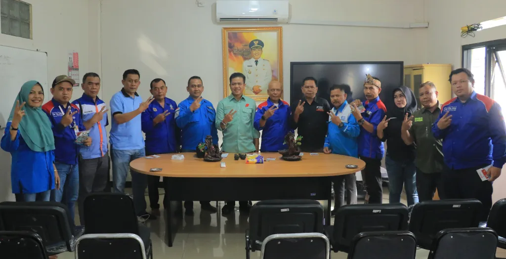 12 Serikat Buruh Kab Bandung Siap Menangkan Dadang Supriatna-Ali Syakieb 