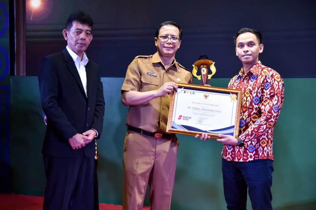 Genjot Investasi Daerah, Ini 7 Peraih Anugerah BRIA 2024 Pemkab Bandung