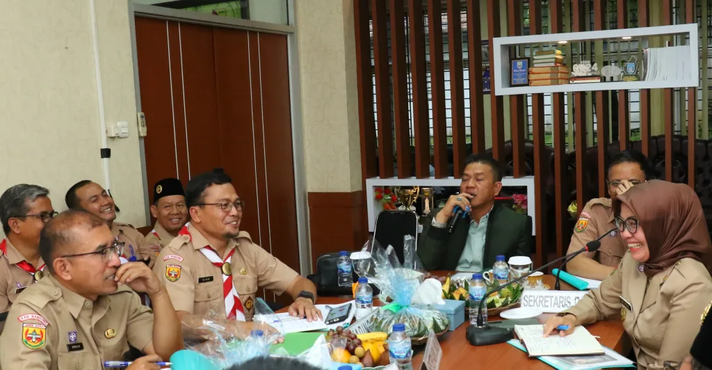 Bupati Bedas Komitmen Tingkatkan Kepedulian Sosial Bagi Kelompok Masyarakat Rentan 