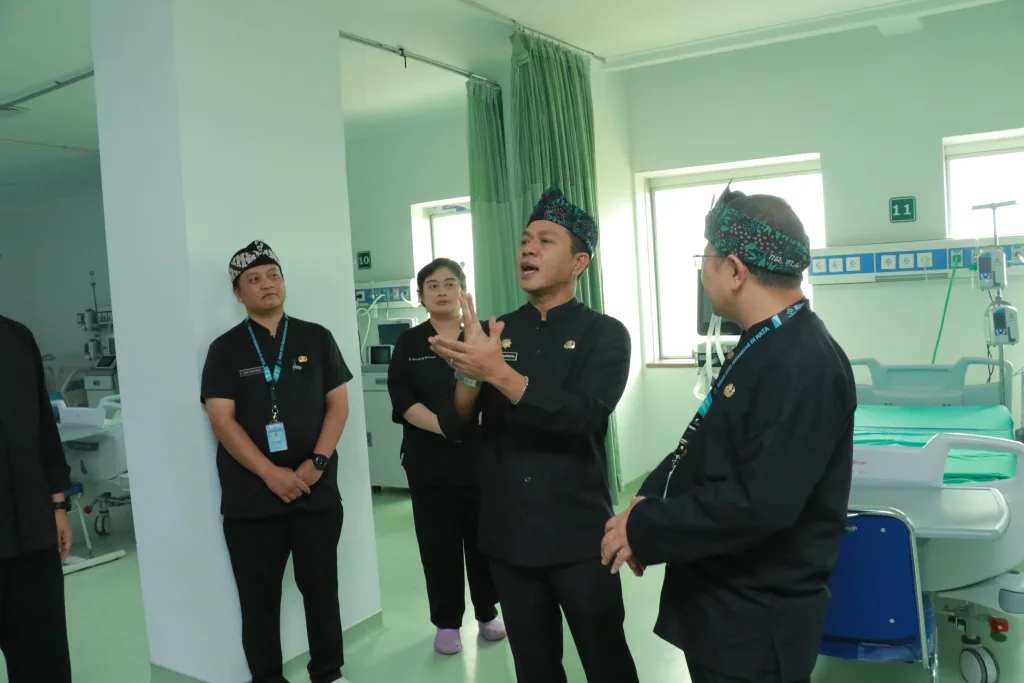 Tingkatkan Kapasitas Pelayanan, Bupati Bandung Resmikan Ruang ICU dan VIP RSUD Otista 