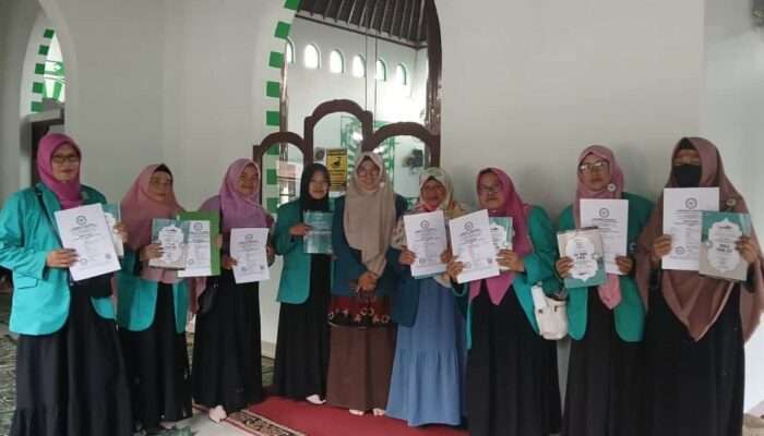 LPQQ Majalaya Bagikan Sertifikat Manajemen KBMA Bagi Mualim