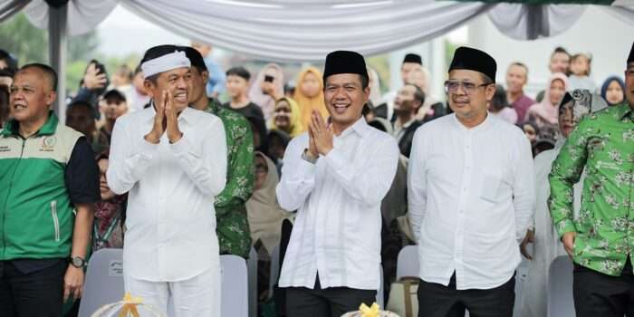 Gubernur KDM Lepas Pawai Ta’aruf Kafilah MTQH ke-39 Jabar