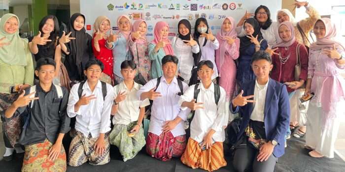 FAD Kab Bandung Ikut Berpartisipasi Pecahkan Rekor MURI Permainan Anak di Puncak Hari Anak Nasional Tingkat Jabar