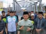 Tinjau Progres Jembatan Dayeuhkolot, Bupati Kang DS Imbau Warga Bersabar Selama Perbaikan