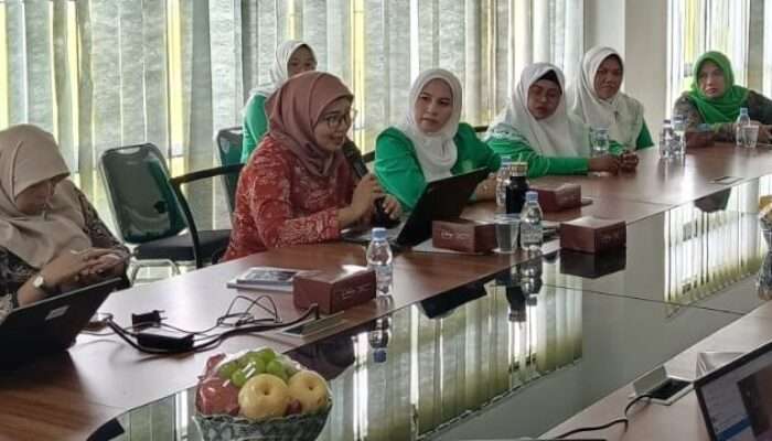 Puluhan Kader Fatayat Kab Bandung Jadi Agen ‘PESIAR’ BPJS Kesehatan