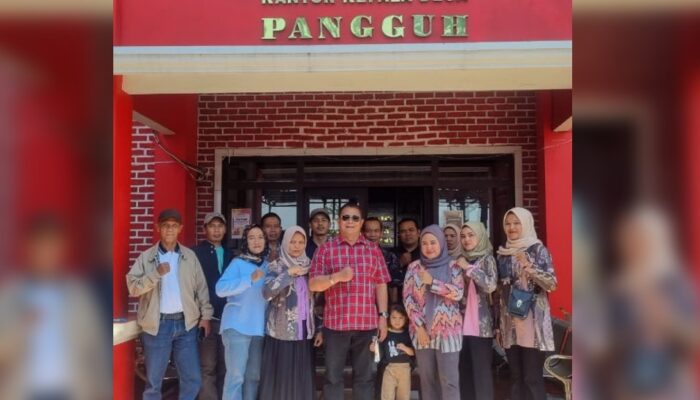 Anggota DPRD Kab Bandung Dadang Hermawan Kunker ke Kantor Desa Pangguh
