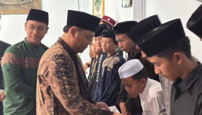 HUT Partai Demokrat, Hailuki Santuni Santri