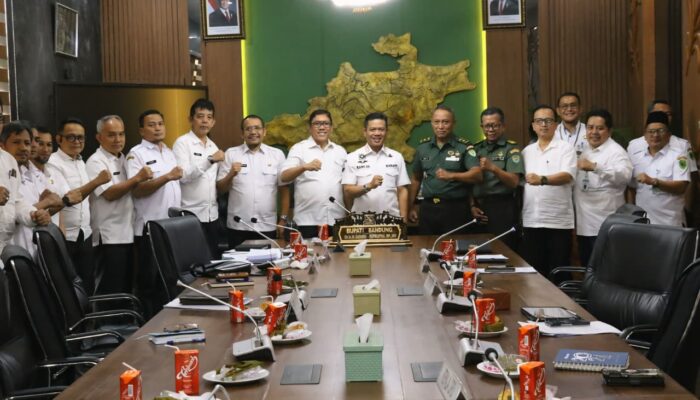 Bupati Kang DS Gercep Respon Inpres Terbaru Soal Gudang KDMP