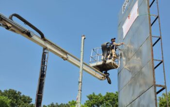 Satgas Kepatuhan Pajak Kab Bandung Segel 5 Titik Bangunan Reklame Tidak Berizin