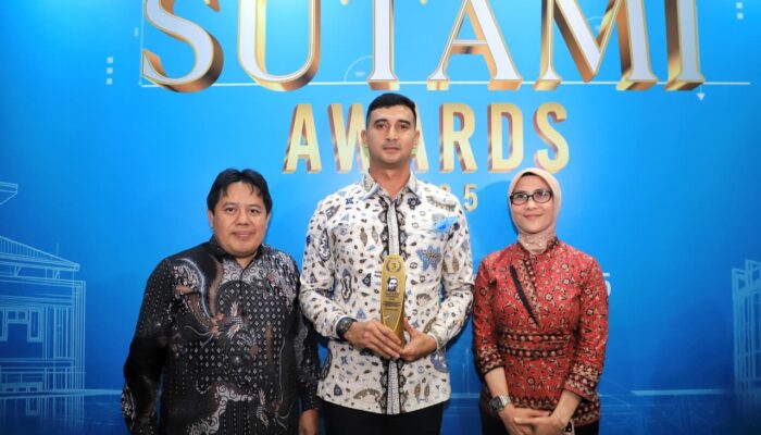Tata Kelola Konstruksi Terbaik, Pemkab Bandung Raih Sutami Award