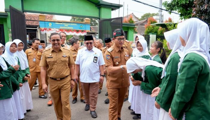 Bupati Kang DS Apresiasi Kolaborasi Baznas-Disdik Bentuk UPZ Sekolah