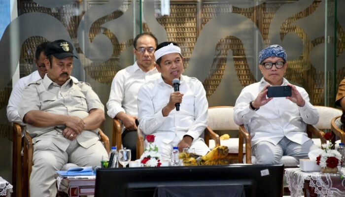 Akibat Banjir dan Longsor, KDM Hentikan Sementara Izin Pembangunan Perumahan di Bandung Raya