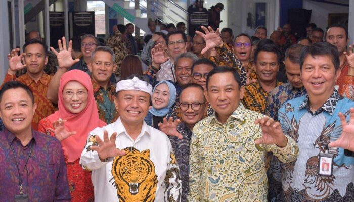 OJK Jabar Dukung Pengembangan Ekonomi Daerah Berbasis Komoditas Susu Sapi Perah