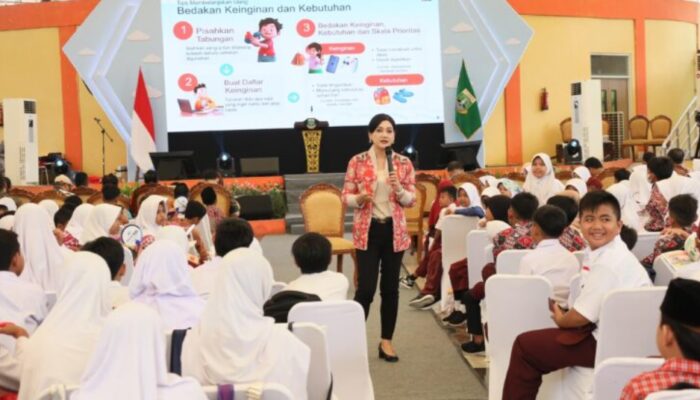 Tingkatkan Literasi dan Inklusi Keuangan, OJK Jabar Gelar Program Edukasi Masif Sepanjang 2025