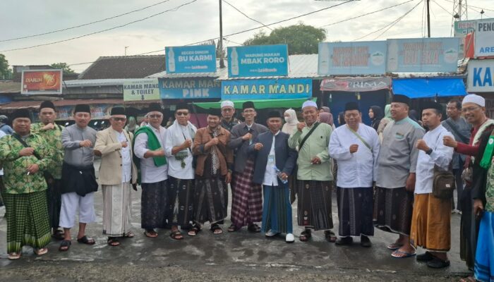 Wujud Rasa Syukur Bupati Kang DS, 325 Peserta Ziarah Wali 2025