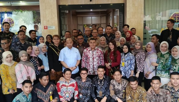 Wamen Ossy Dermawan Harap Ratusan Tunggakan Layanan BPN Segera Diselesaikan