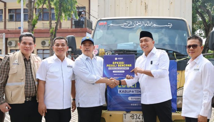 Dipimpin Kang DS, APKASI Konsisten Salurkan Bantuan Kemanusiaan untuk Daerah Terdampak Bencana