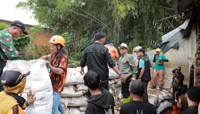 Tanggul Jebol Penyebab Banjir Bojong, Kang DS Tegaskan Sungai Cisunggalah Perlu Dinormalisasi