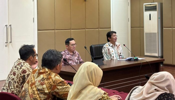 Kurma dan Kolak Jadi Menu OJK Jabar Kampanyekan Program Gerak Syariah Selama Ramadan