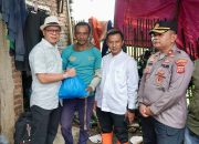 Tinjau Lokasi Bencana Angin Kencang Bojongsoang, Bupati Kang DS Prioritaskan Perbaikan 6 Rumah Warga Rusak Berat 