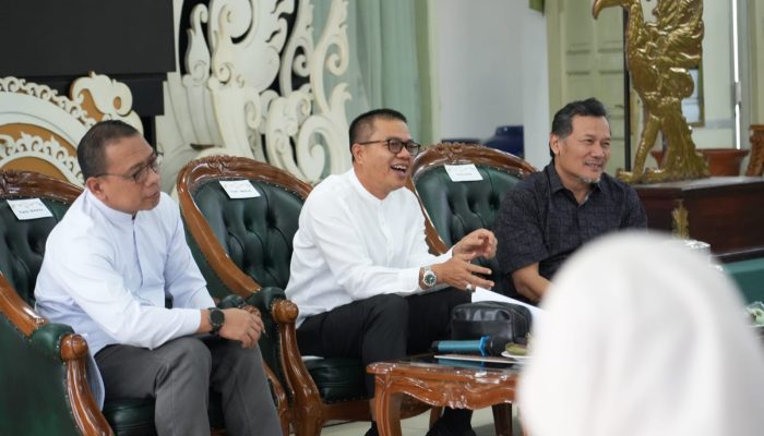 Kang DS Ajak Buruh dan Pengusaha Bersatu Hadapi Tantangan Ekonomi