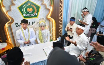 KDM Jadi Saksi Nikah Pasangan Disabilitas di Baleendah