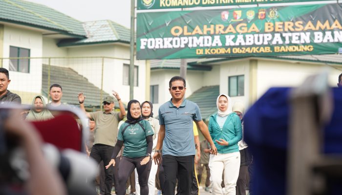 Olahraga Bareng, Cara Bupati KDS Jalin Kekompakan dengan Forkopimda