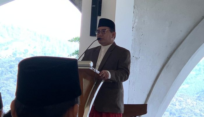 Dari Masjid Al-Mumtazd Cimaung, Ketua BAZNAS Kab Bandung Serukan Penguatan Keluarga dan Kepedulian Sosial