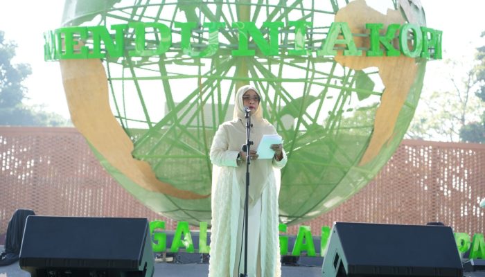 Monumen Kopi Berdiri, Emma Detty Ajak Pelaku UMKM Rebut Pasar Kopi Dunia