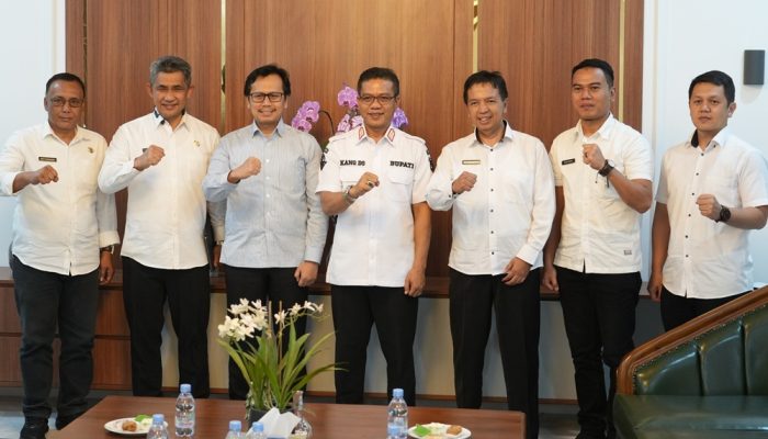 Dorong Pertumbuhan Ekonomi Kawasan, Pemkab Bandung dan Cianjur Segera Bangun Jalan Perbatasan Londok