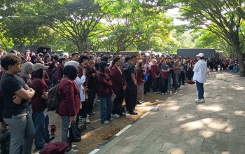 3.000 Mahasiswa Tel-U Turun ke Masyarakat, Bawa Misi Atasi Persoalan Sampah