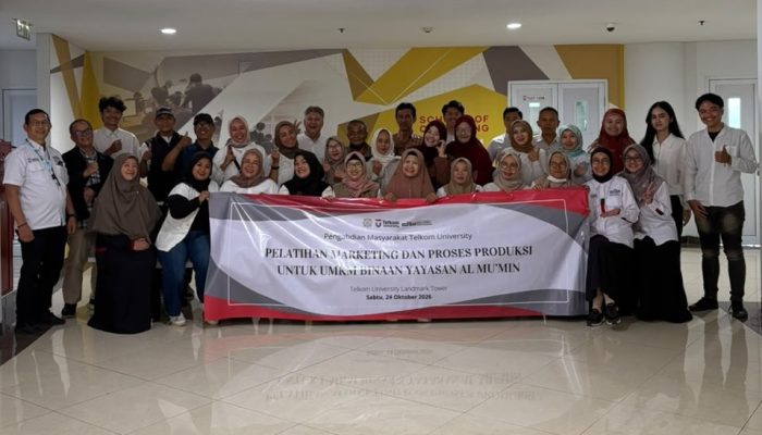 Tel-U Bekali 25 UMKM Kuliner Binaan Al Mu’min Strategi Pemasaran Digital Berbasis AI